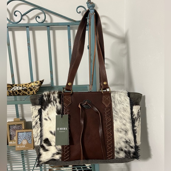GIFT New Myra Bag Canvas & Cowhide & Leather Tote satchel concho tassel western - Picture 2 of 10